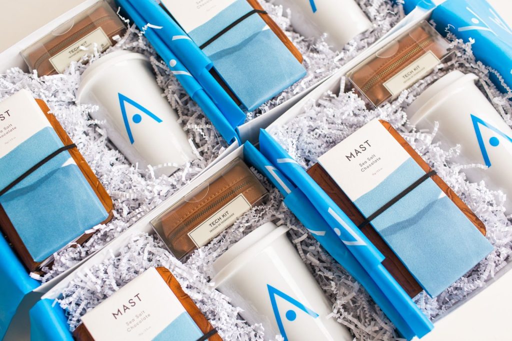 50+ Referral Gift Ideas [Plan The Perfect Thank You Gift]